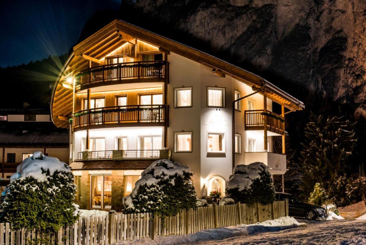 Apartments Aghel ***S Wolkenstein in Gröden Exterior foto